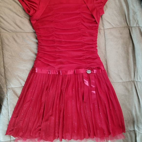 By By Girl size 16 Vibrant Red Dress. - Picture 2 of 8